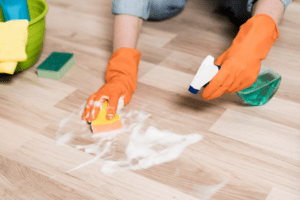 Laminált padló tisztítása