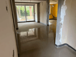 Laminált padló, parketta, aljzatkiegyenlítés, lépcső burkolás, szőnyegpadló, aljzatkiegyenlítő